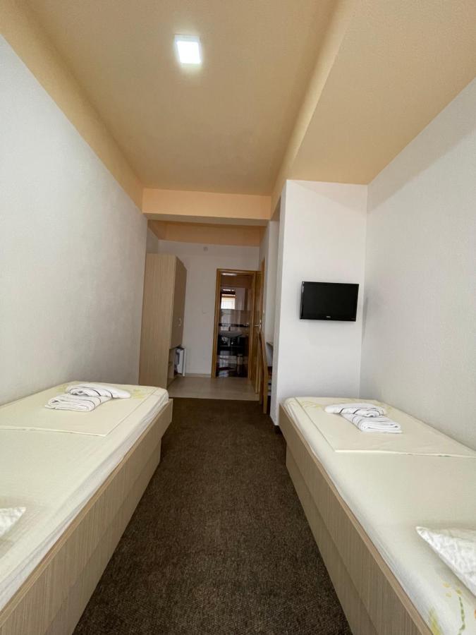 Hotel Ami - M Neum Exterior foto