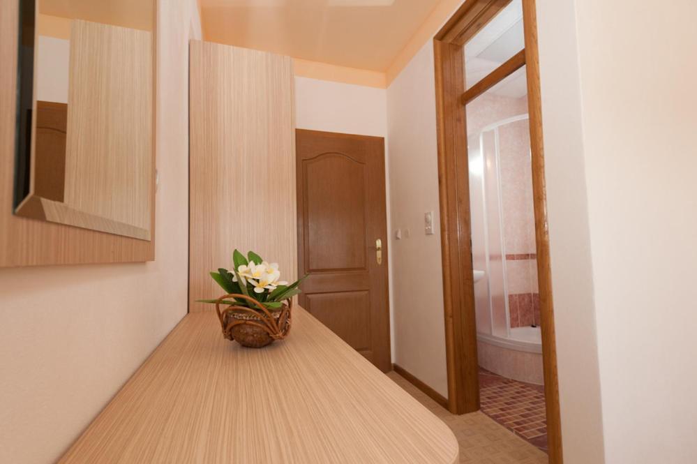 Hotel Ami - M Neum Exterior foto